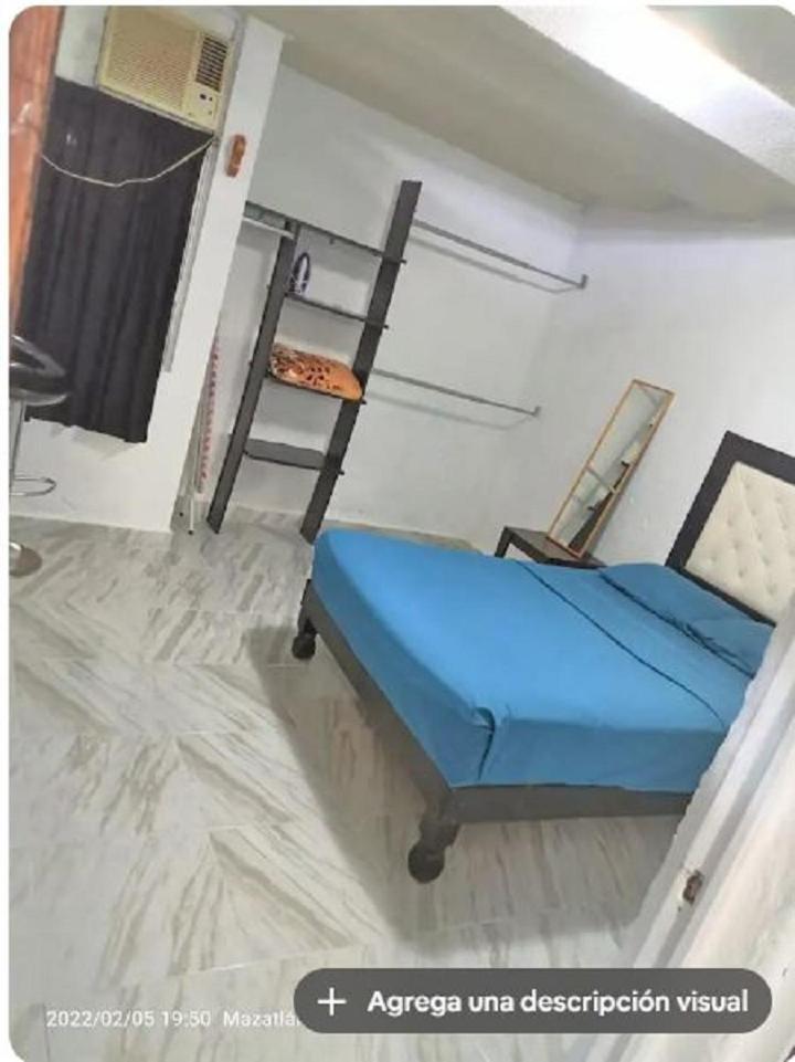 Departamento Centrico A 2 Cuadras De La Playa, Close To The * Mazatlan